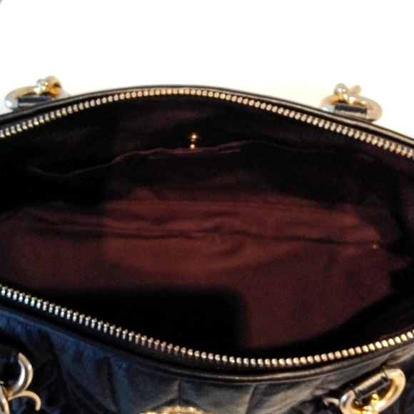 COACH Quilted Ally Satchel in black, large - Picture 7 of 9